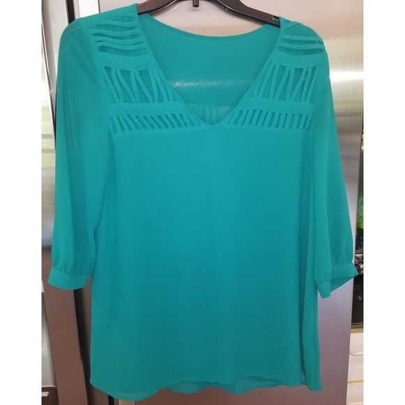 Crepe 3/4 Sleeve Blouse - Picture 1 of 6